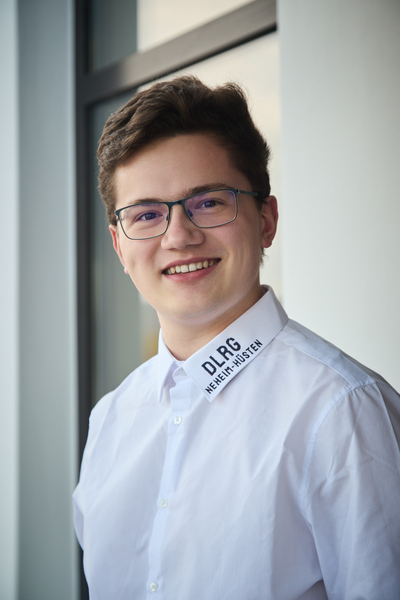 Stellvertretung: Linus Sauermann